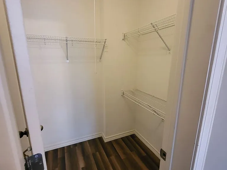 801 S Harlem — Photo 10