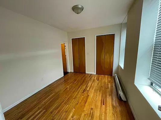 1st image of 144 E 74th St #3B