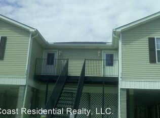 933 Parkview Pl #B, Gulfport, MS 39507