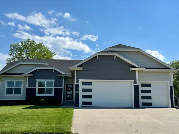 3409 NE 8th St, Ankeny, IA 50021
