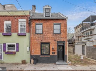 804 S Lawrence St, Philadelphia, PA 19147