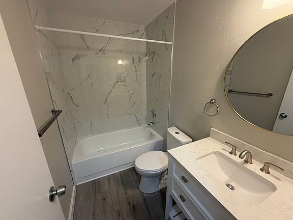 3rd image of 5526 Chicago Ave SW #15