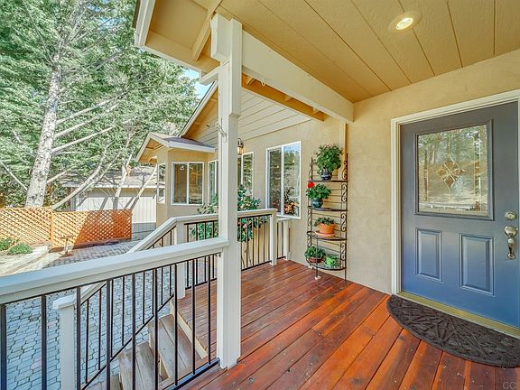3rd image of 153 Apple Blossom Dr #12