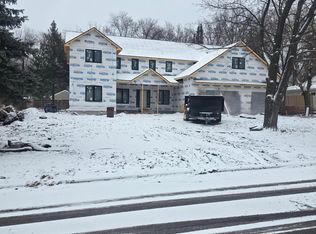 3517 Leroy St, Wayzata, MN 55391