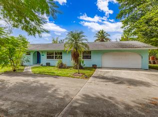 4905 Wiggins Rd, Lake Worth, FL 33463