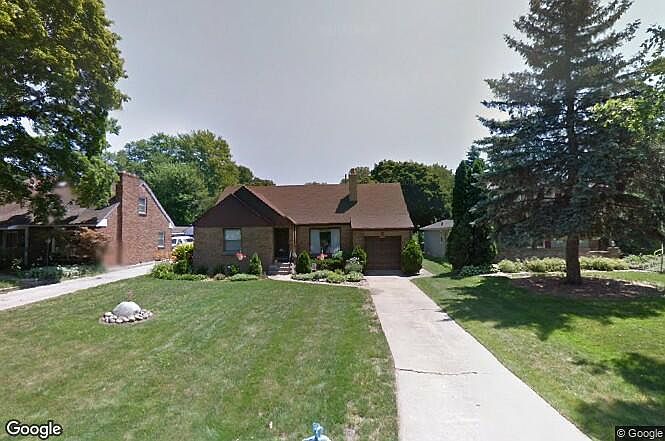 1st image of 2726 Lafayette Ave NE
