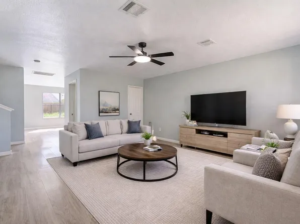 19747 Byron Meadows Dr, Katy, TX 77449