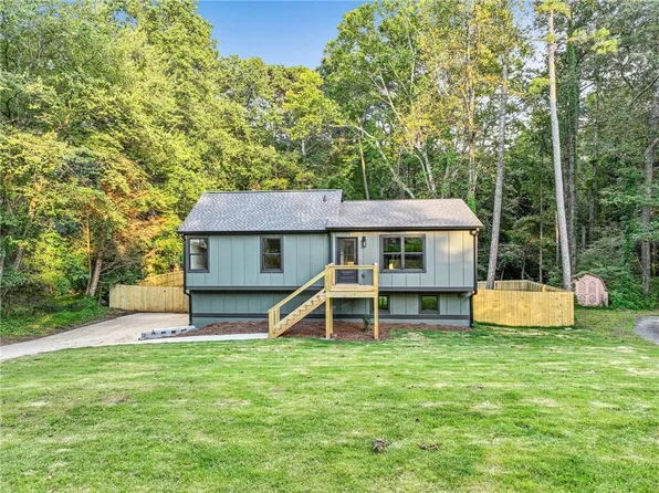 256 Sharney Ln NE, Kennesaw, GA 30144
