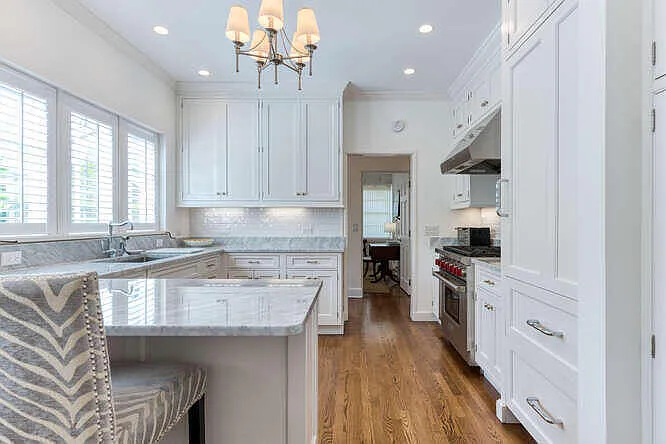 229 Pendleton Ave — Photo 15