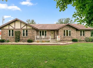 6152 W Farm Road 94, Springfield, MO 65803