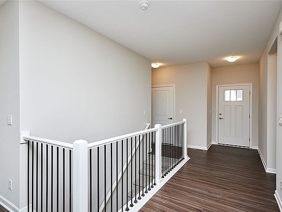 3rd image of 9347 Verdi Ln