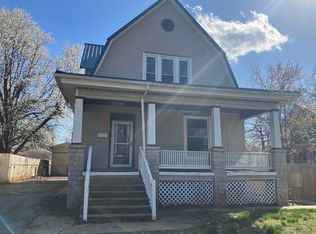 524 Sycamore St, Carthage, MO 64836