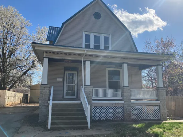 524 Sycamore Street, Carthage, MO 64836