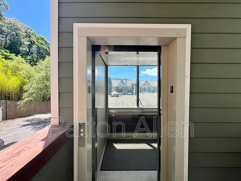 2000 Olde Eastwood Village Blvd #106 — Photo 42