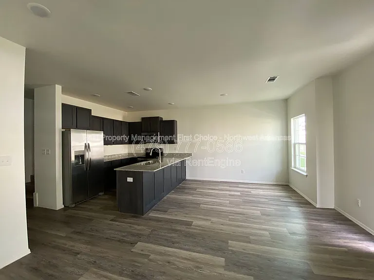 916 S Amarillo Ave #2 — Photo 8