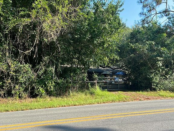 3rd image of 23339 Saucier Lizana Rd