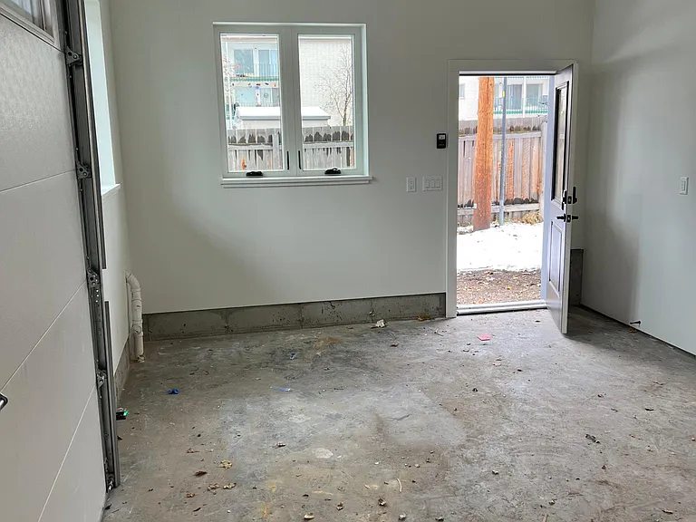 218 S Willson Ave #4 — Photo 12