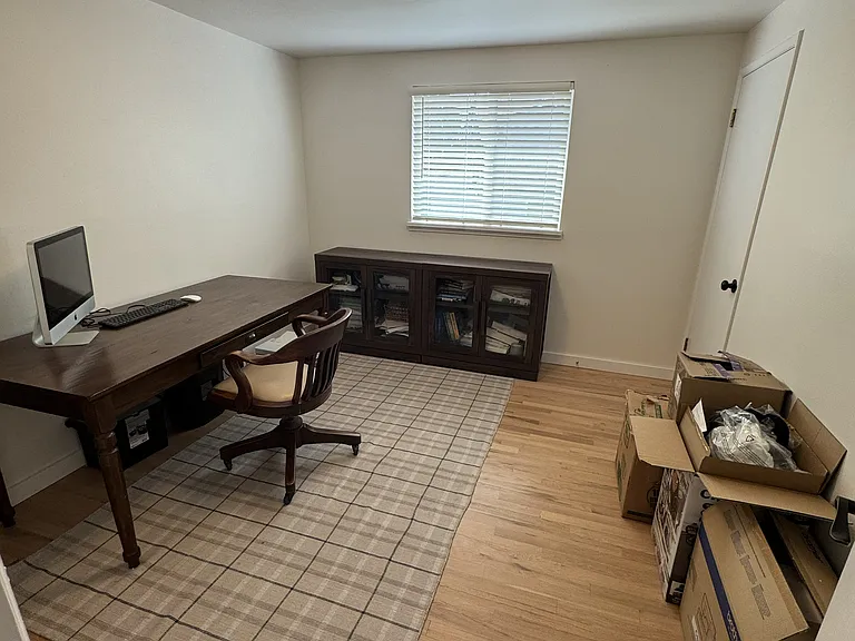 4009 NE 72nd St — Photo 17