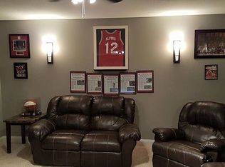 945 Kimberly Dr, Brownstown, IN 47220