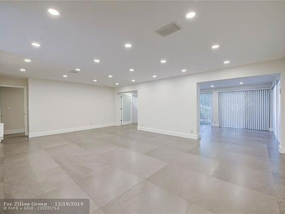 3rd image of 3501 Keyser Ave APT 1
