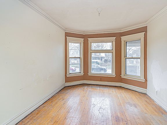 4th image of 536 N Taylor Ave