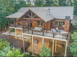 756 N Moreland Dr, Blue Ridge, GA 30513