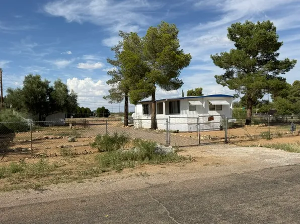 1385 E Ames Avenue, Kingman, AZ 86409