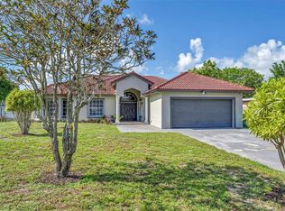 2351 NW 29th St, Oakland Park, FL 33311