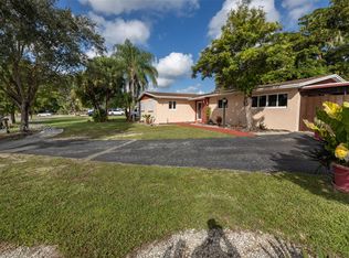 16305 SW 276th Ter, Homestead, FL 33031