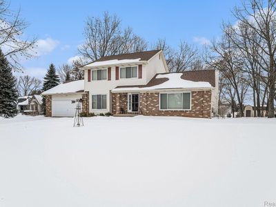 9213 Apple Orchard Dr, Fenton, MI, 48430
