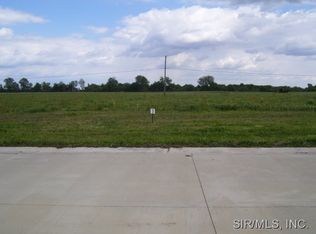 1820 Orr Ln, O'Fallon, IL 62269