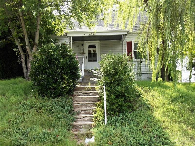 1st image of 895 Glendale Ave