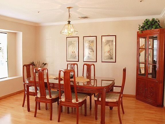 Bright Dining Area