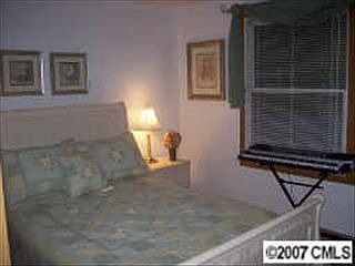 5th image of 2217 Myrtlewoods Dr