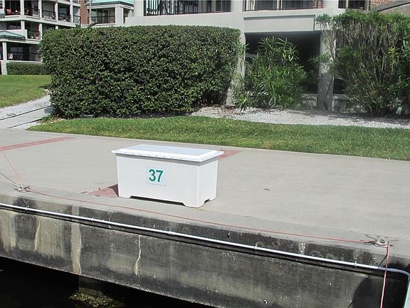 5th image of 0 Seddon Cove Way #37