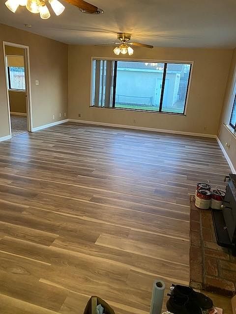 2nd image of 342 Alturas Ave