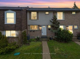 21 Courtland Ave #14, Hamilton, ON L9C6M4