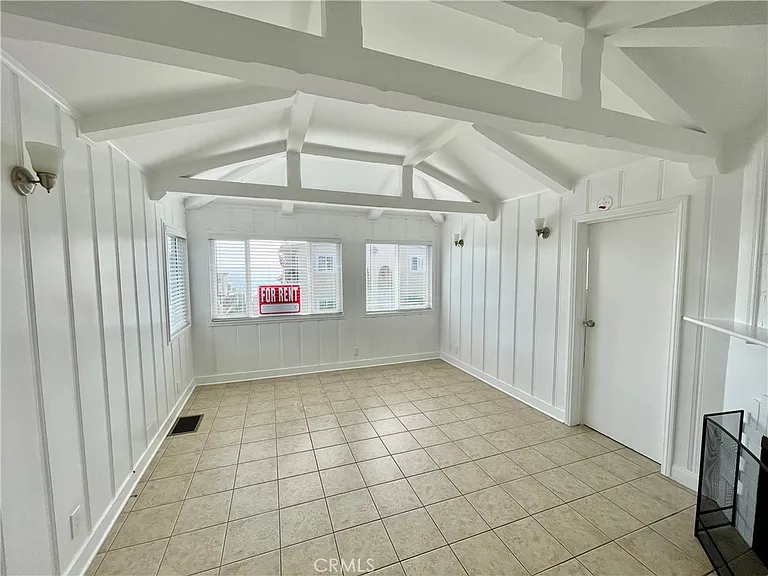 3112 Highland Ave — Photo 5
