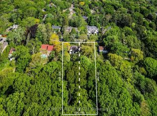 62 Pinewood Trl, Mississauga, ON L5G 2L1