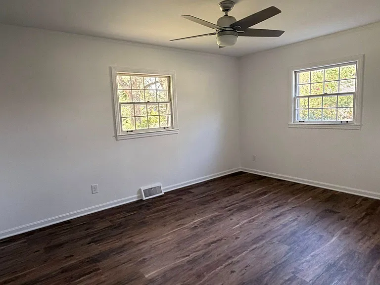 313 Tyne Ave — Photo 6