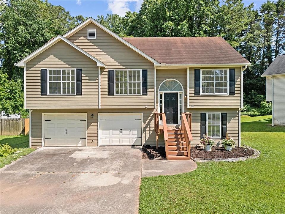 1st image of 2410 Brooks Ct SW
