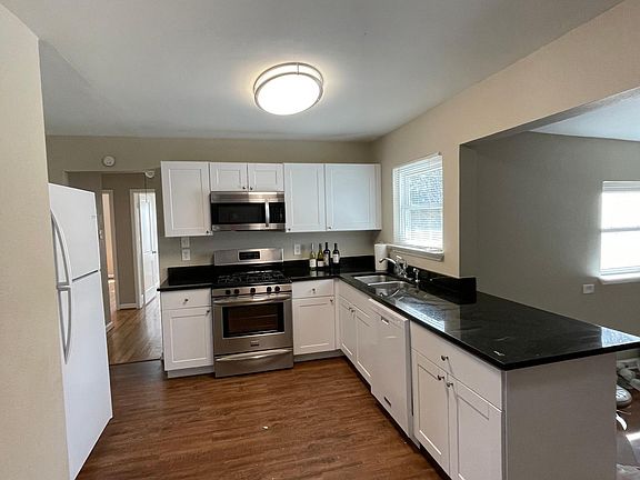 2nd image of 2308 Tealford Dr