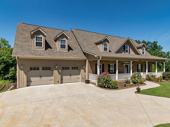 2nd image of 537 Linginfelter Ln