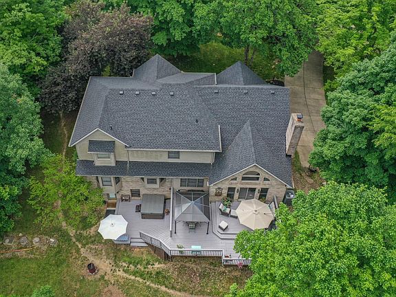 4th image of 5946 Squirrelsnest Ln