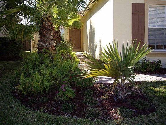 Entry Walkway View 2