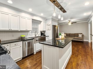 1100 Spring Ln, Absecon, NJ 08201