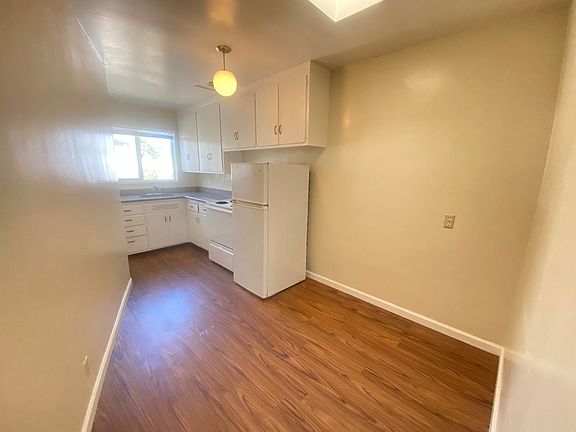 3rd image of 604 Brooklyn Ave APT E
