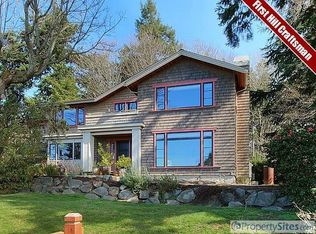 3072 71st Ave SE, Mercer Island, WA 98040