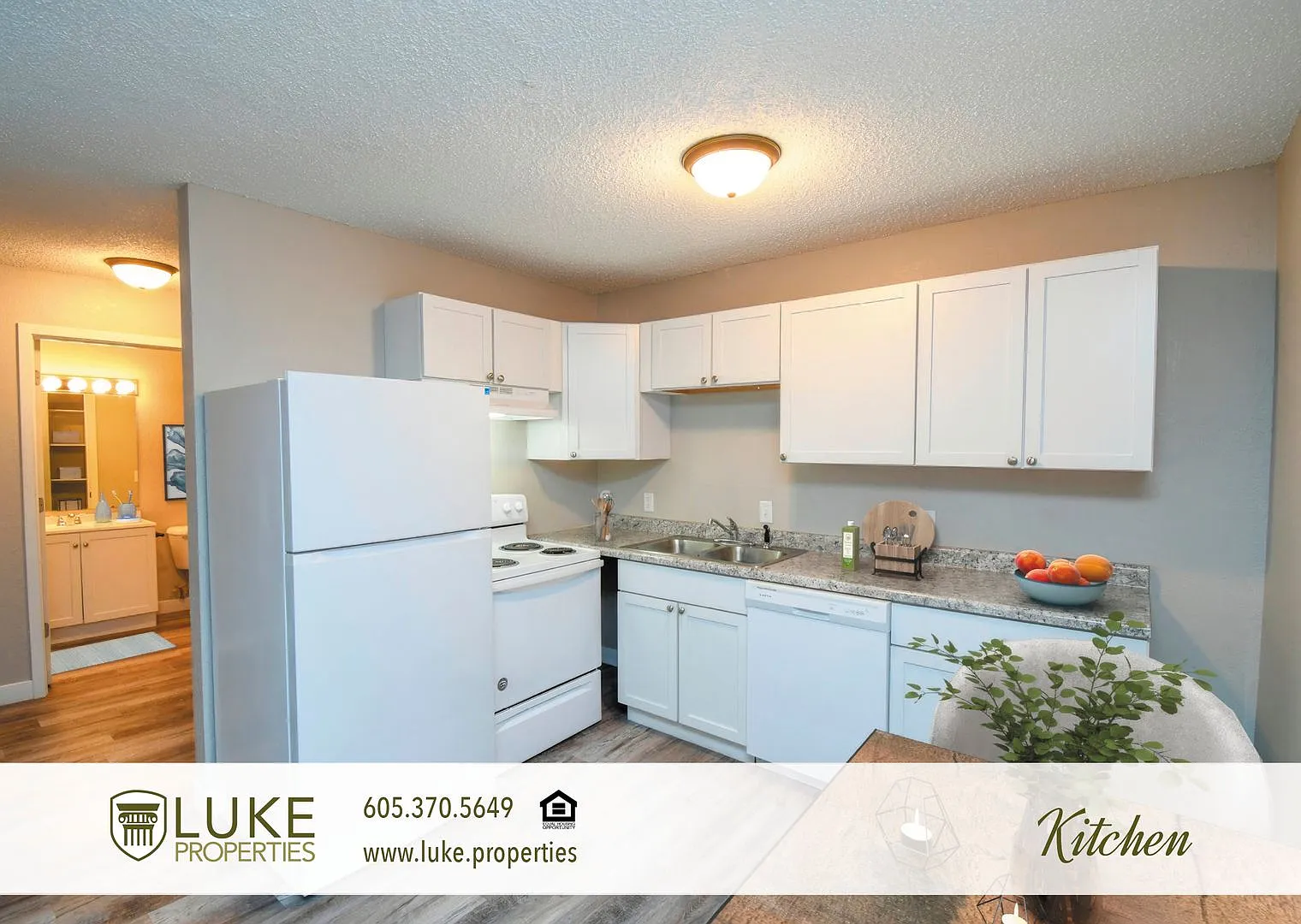 One bedroom apartment with garage near downtown Sioux Falls — Photo 3