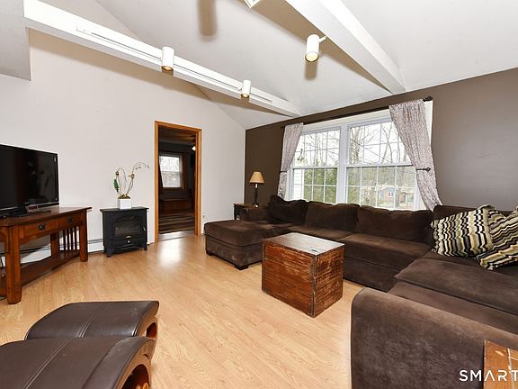 3rd image of 75 Childs Road